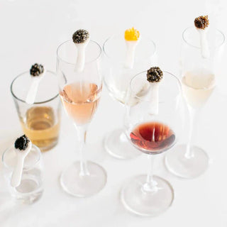 Caviar & Cocktails ©